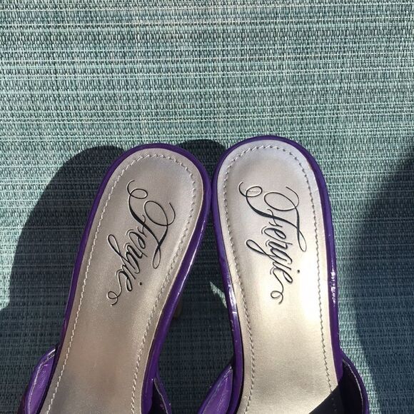 FERGIE 9M Heels - Picture 3 of 4